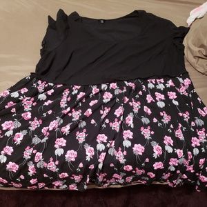 Knee length Tirrid black and floral dress